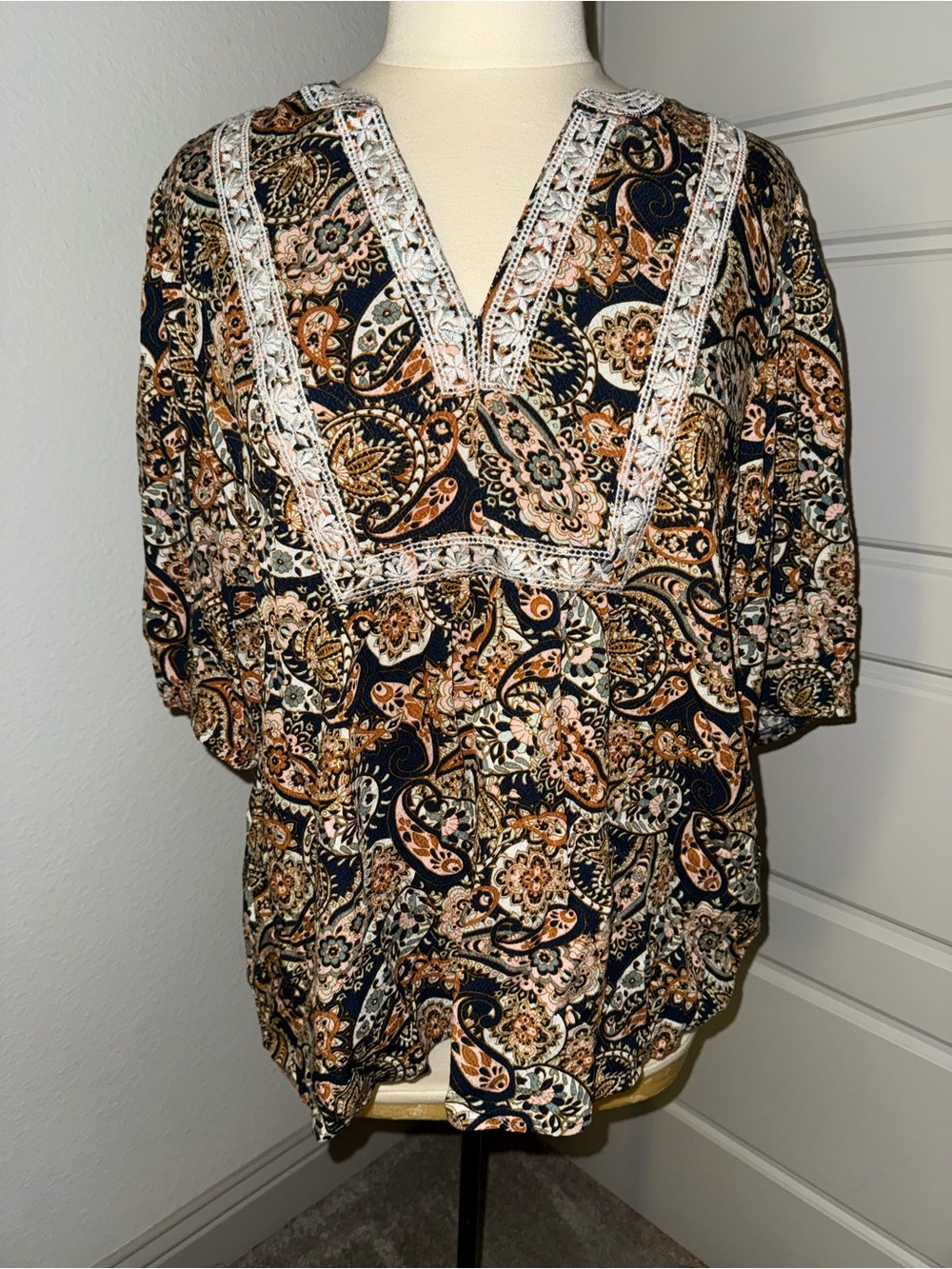 Paisley V-Neck Women’s Blouse - Navy & Tan
